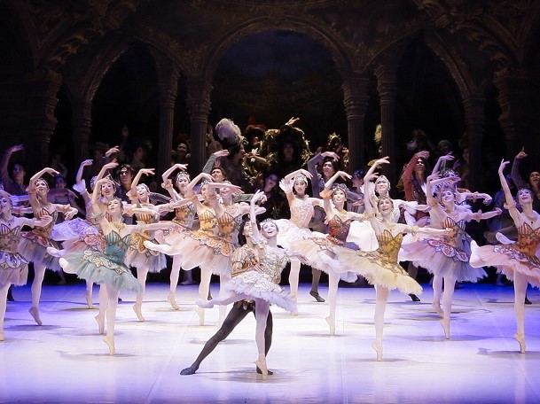japan_ballet4.jpg